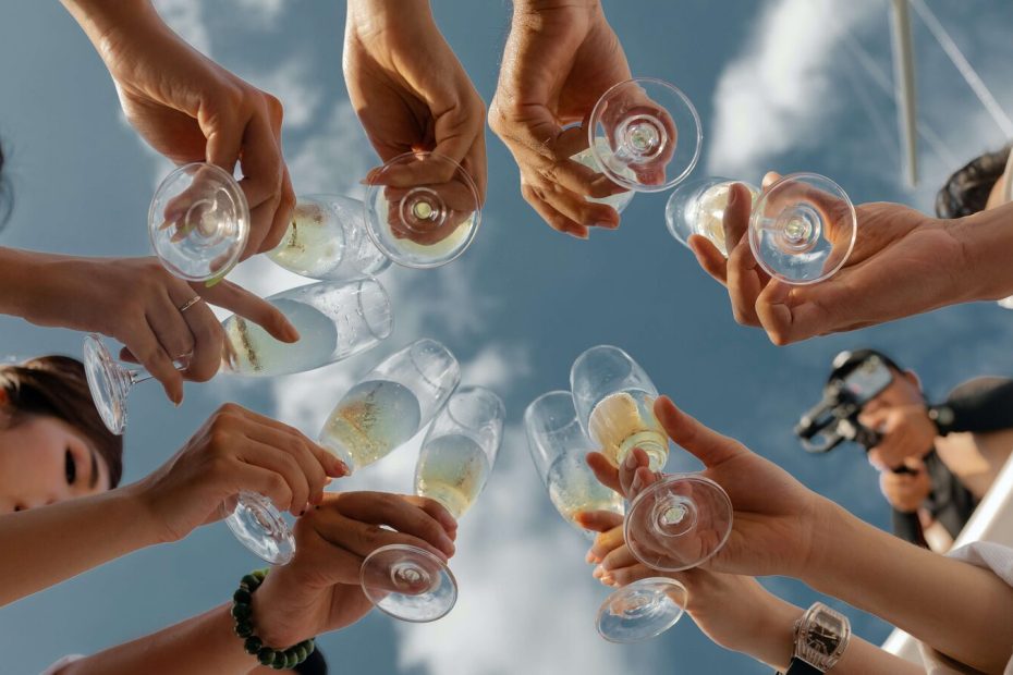 How Early Should You Book a Malta Charter in Peak Season? featured image